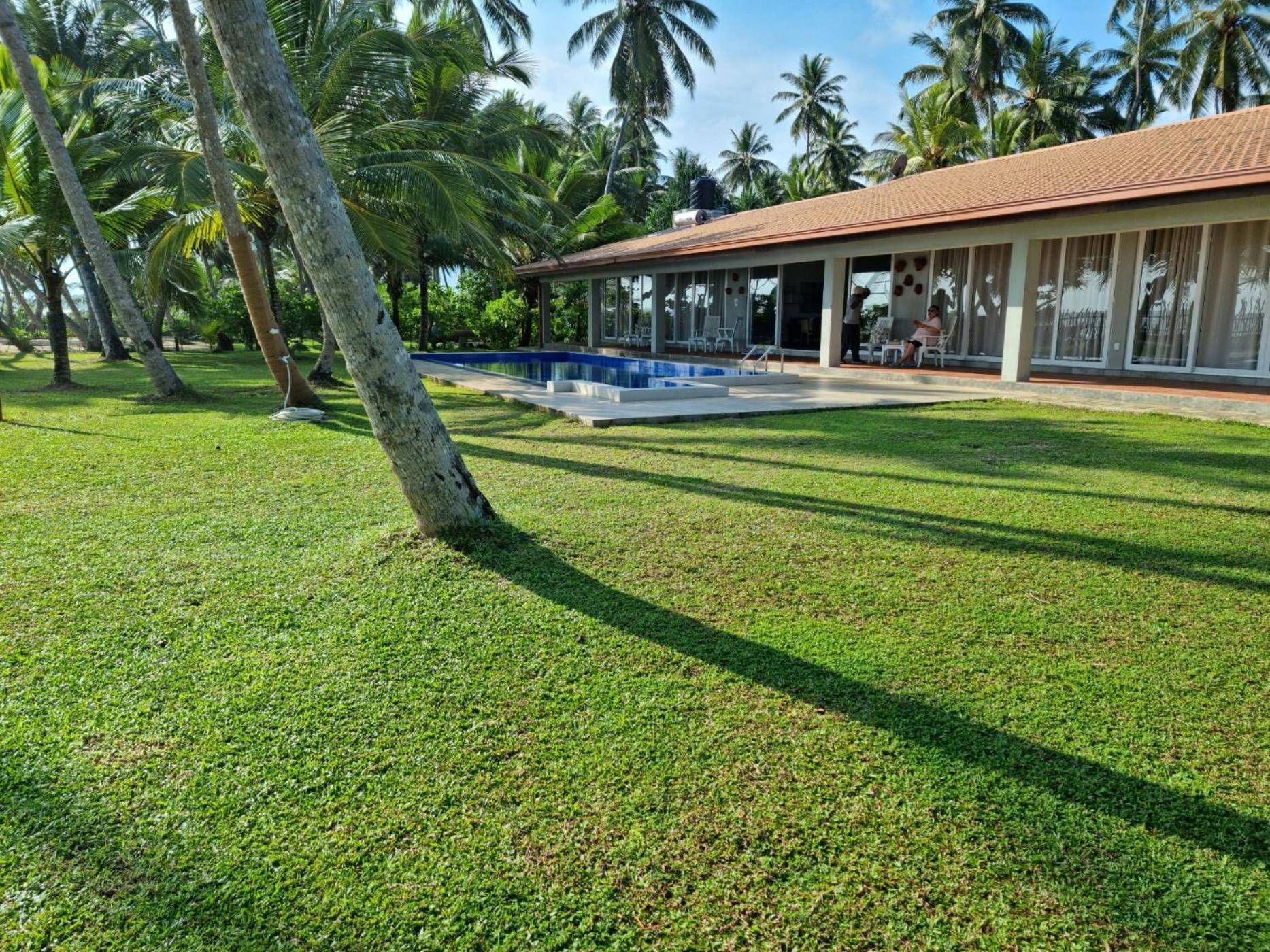 Arhimser Villa-Superb 4 Bedroom Beachfront For 8 In Ranna, Tangalle, Bb, Pool, Free Pick Up For 7 Night Stays Arriving Together, Serviced, Taxes Included Luaran gambar