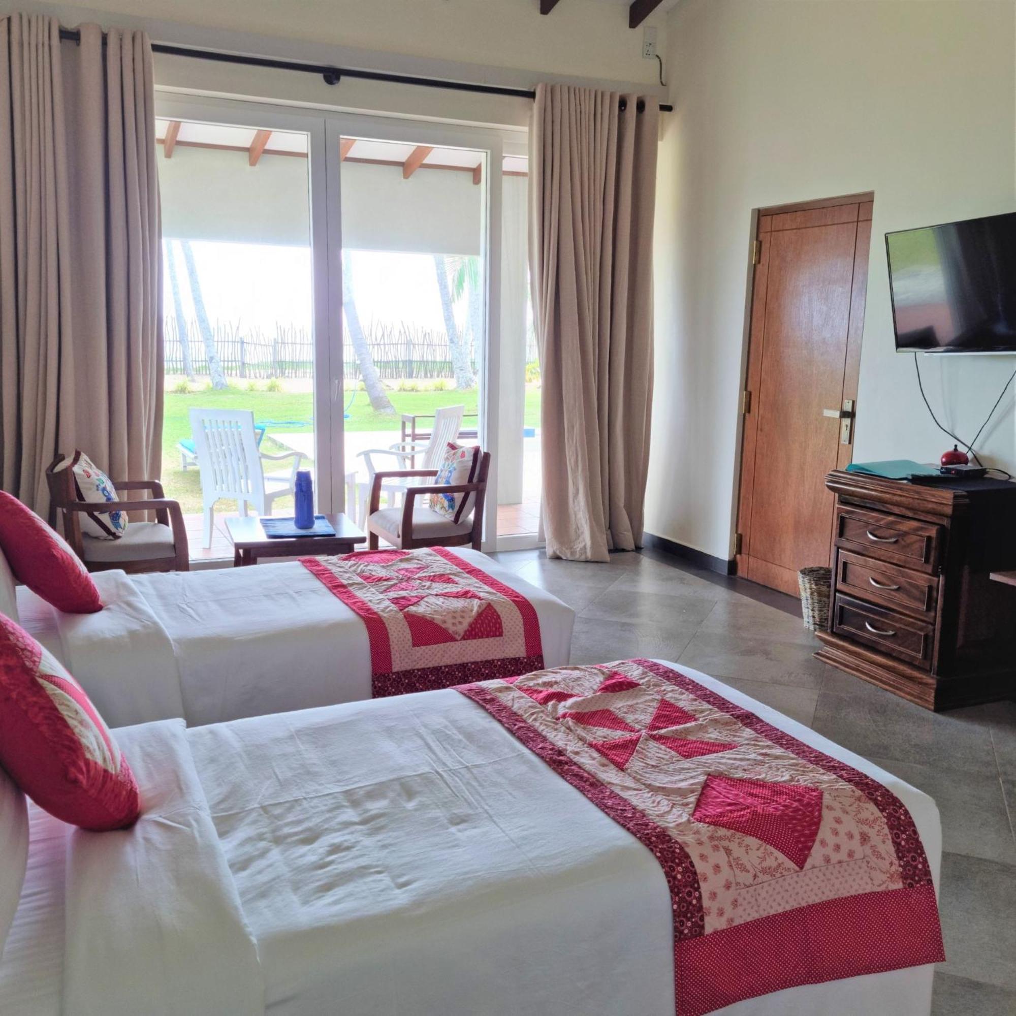 Arhimser Villa-Superb 4 Bedroom Beachfront For 8 In Ranna, Tangalle, Bb, Pool, Free Pick Up For 7 Night Stays Arriving Together, Serviced, Taxes Included Luaran gambar