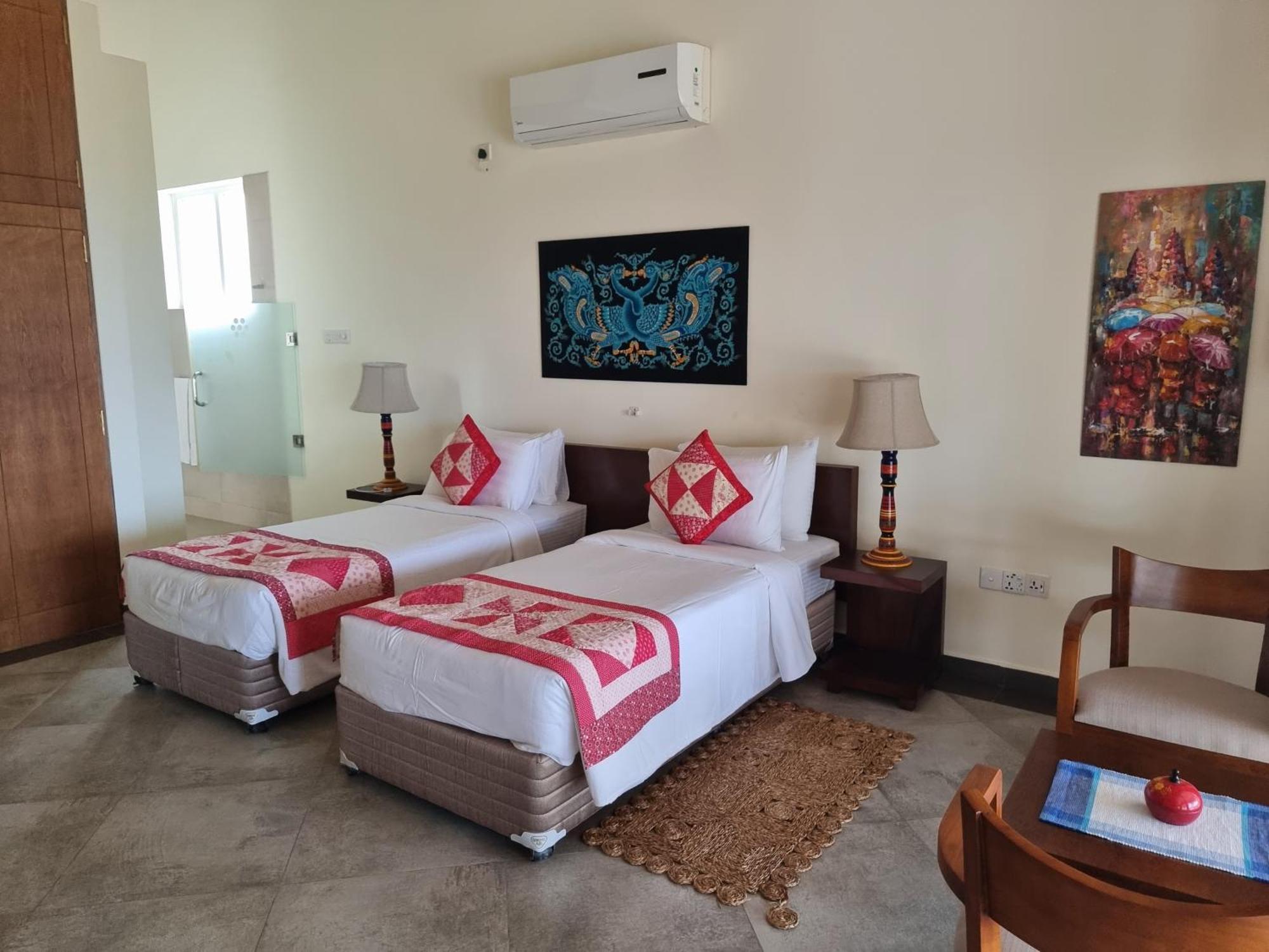 Arhimser Villa-Superb 4 Bedroom Beachfront For 8 In Ranna, Tangalle, Bb, Pool, Free Pick Up For 7 Night Stays Arriving Together, Serviced, Taxes Included Luaran gambar