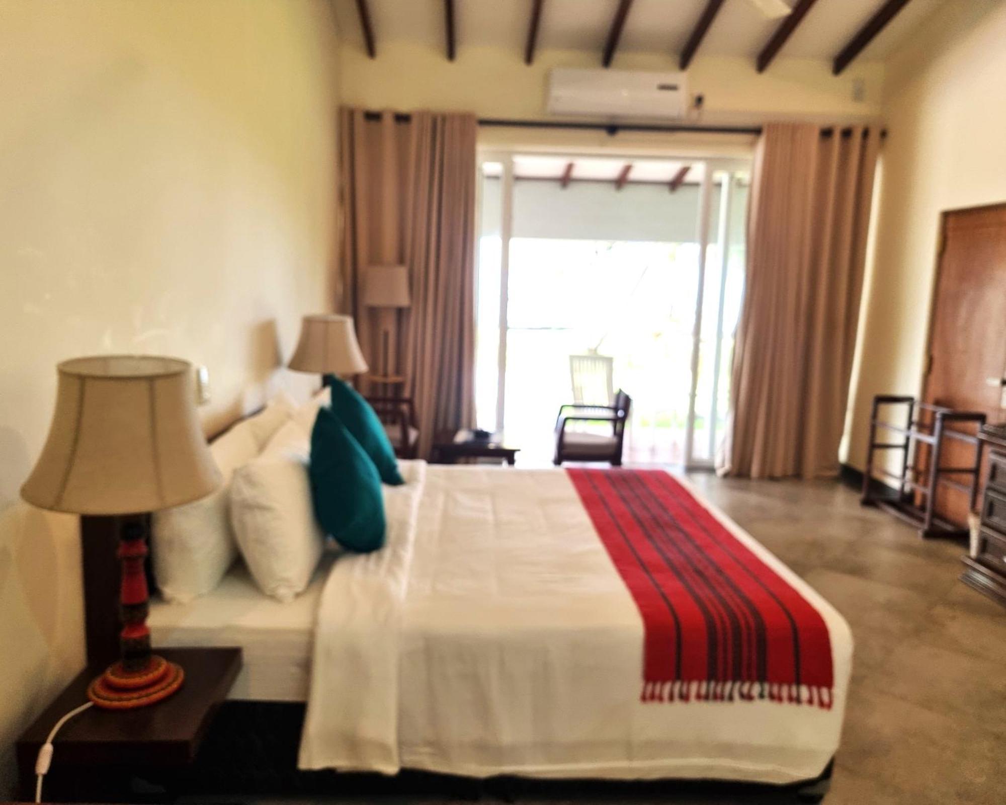 Arhimser Villa-Superb 4 Bedroom Beachfront For 8 In Ranna, Tangalle, Bb, Pool, Free Pick Up For 7 Night Stays Arriving Together, Serviced, Taxes Included Luaran gambar