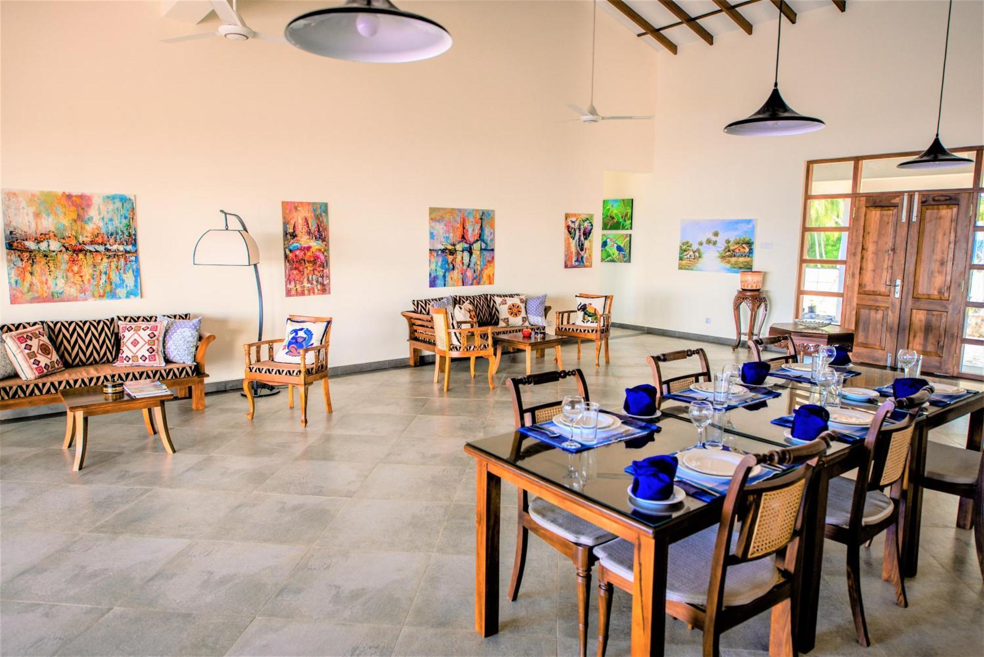 Arhimser Villa-Superb 4 Bedroom Beachfront For 8 In Ranna, Tangalle, Bb, Pool, Free Pick Up For 7 Night Stays Arriving Together, Serviced, Taxes Included Bilik gambar