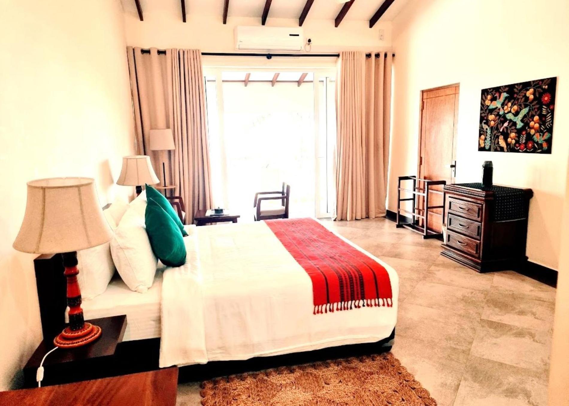 Arhimser Villa-Superb 4 Bedroom Beachfront For 8 In Ranna, Tangalle, Bb, Pool, Free Pick Up For 7 Night Stays Arriving Together, Serviced, Taxes Included Luaran gambar
